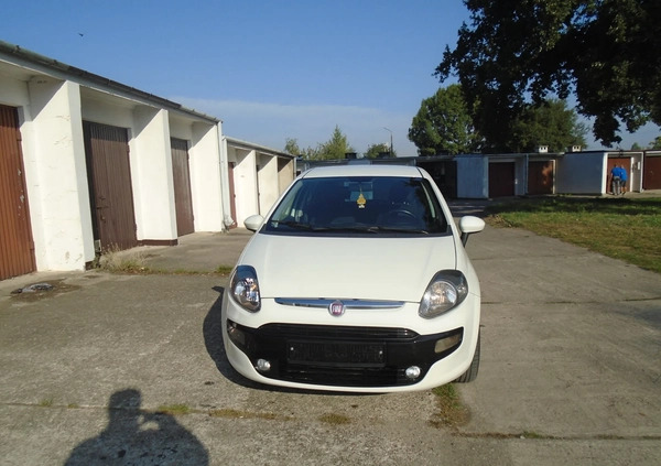 Fiat Punto cena 14900 przebieg: 210655, rok produkcji 2012 z Płock małe 562